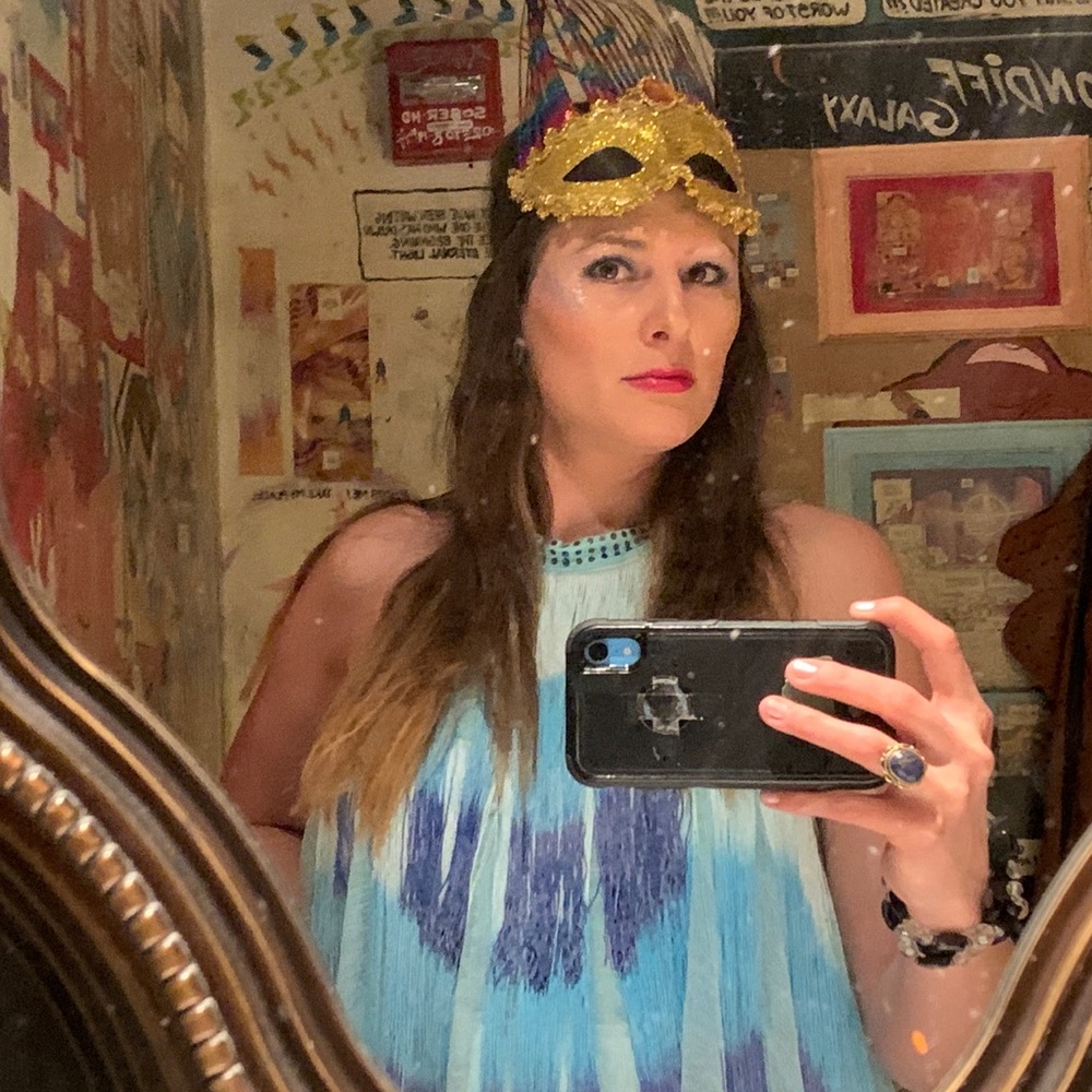 Meet your Posher, Laura